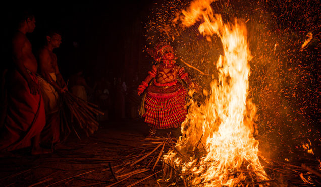 Theyyam: when the gods come down... - Darter Photography