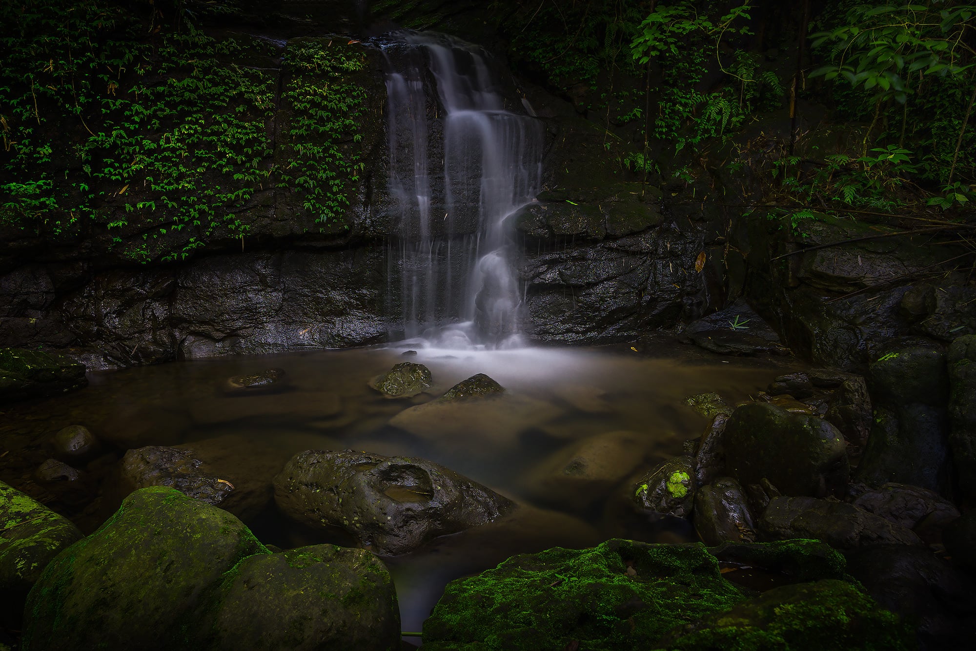 Meghalaya-WaterfallsDSC0560-I