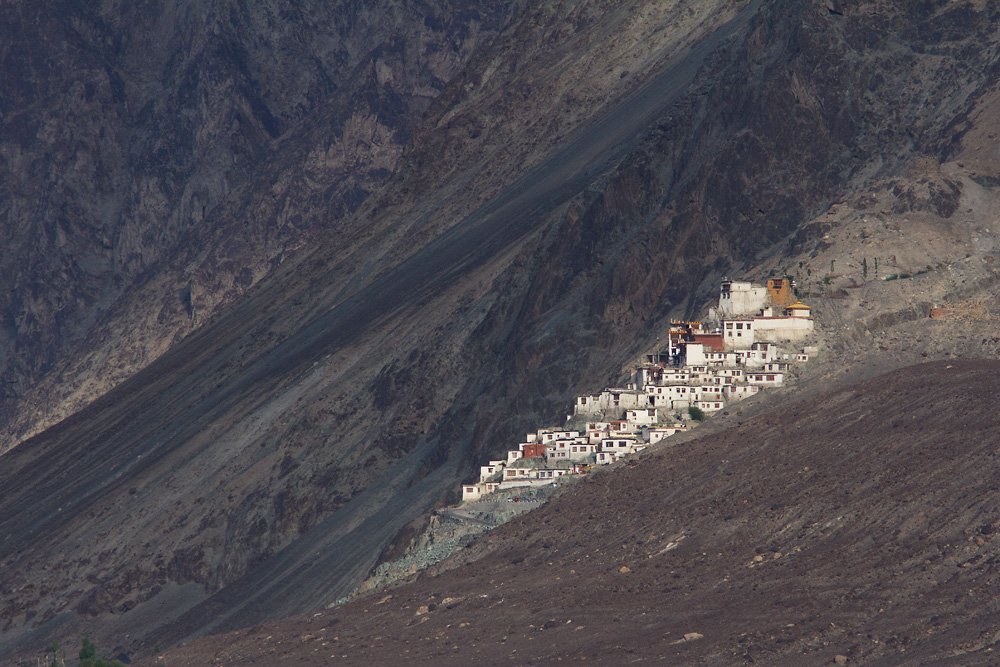 Diskit-Gompa-Dramatic