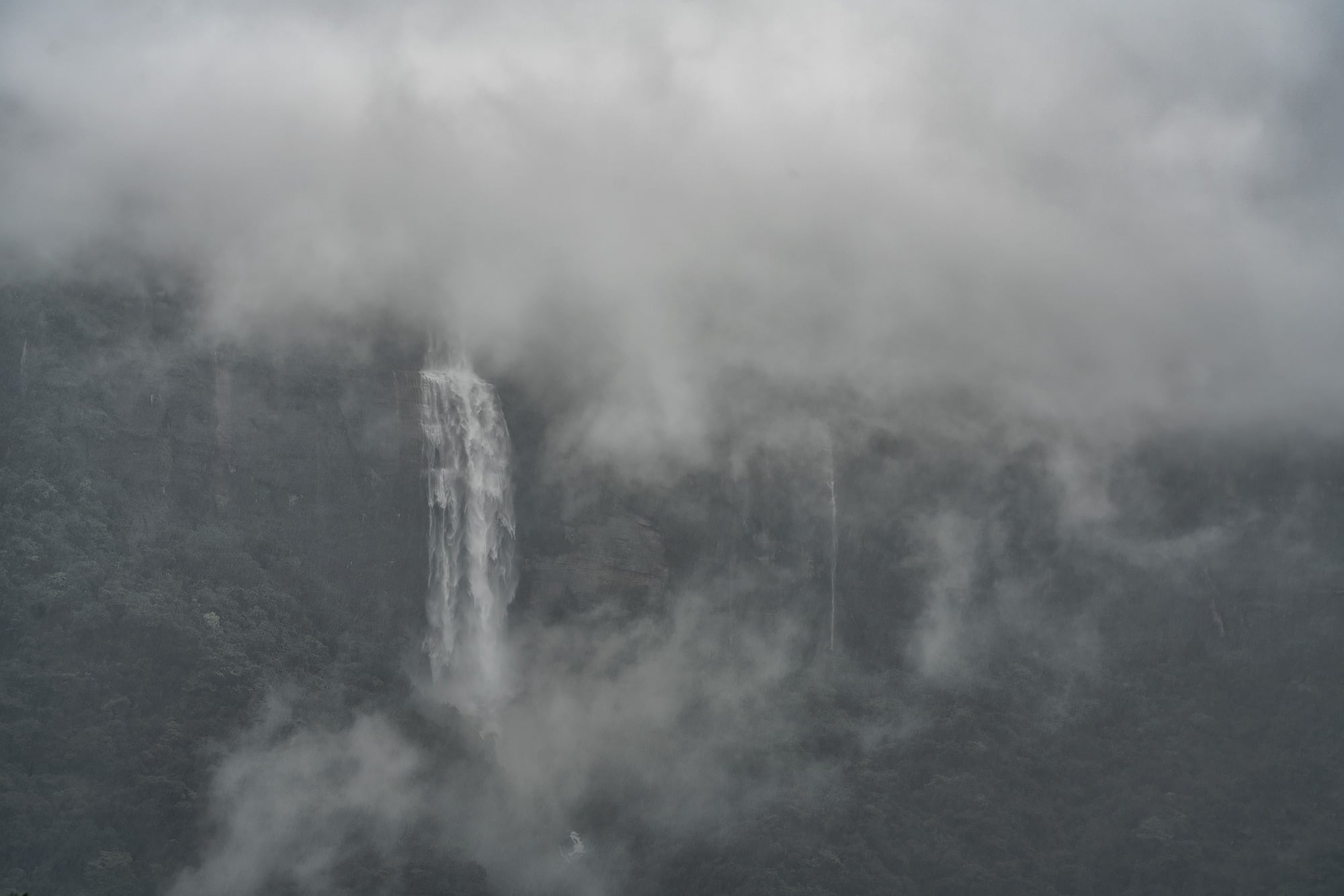Meghalaya-WaterfallsDSC0722-I