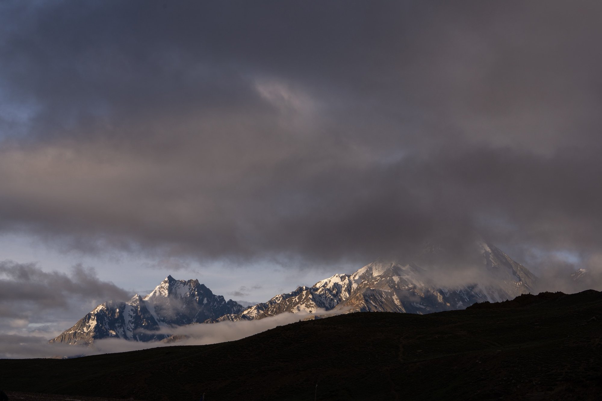 Mounatins Around Spiti ValleyIMG_1670