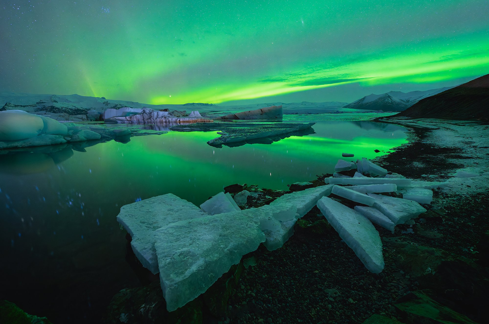 Yokulsarlon_aurora_4